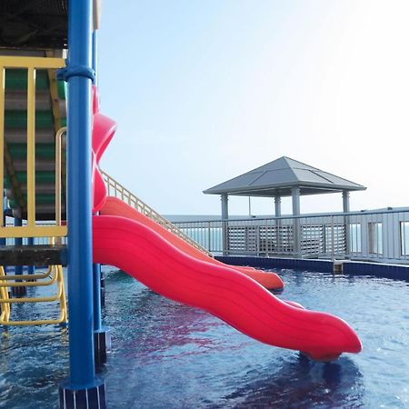 Sand Beach Suites Rayyis Bagian luar foto
